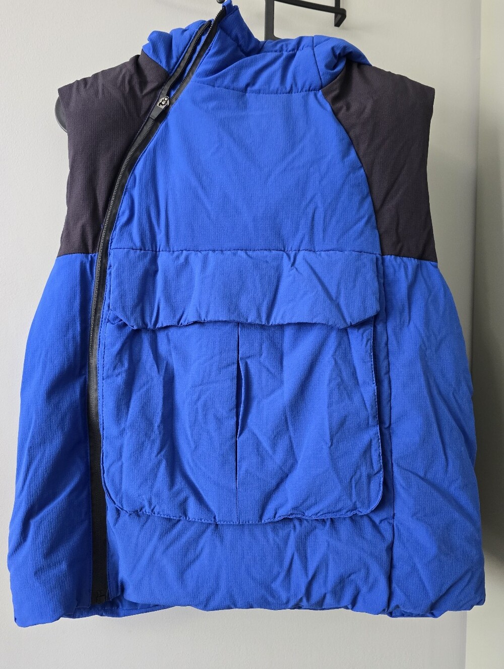 Zara Blue and Black Puffer Vest Size 11- 12